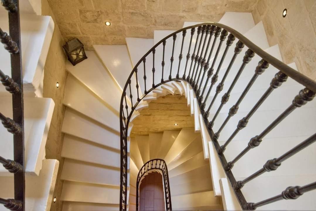 Julesy'S Bnb Hotel Cospicua Luaran gambar