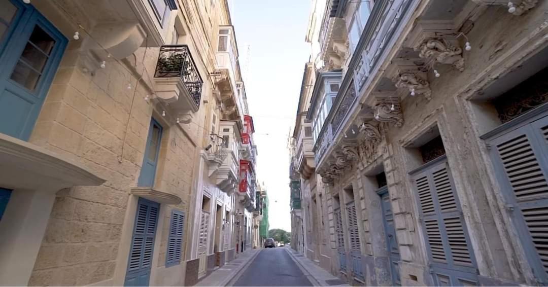 Julesy'S Bnb Hotel Cospicua Luaran gambar