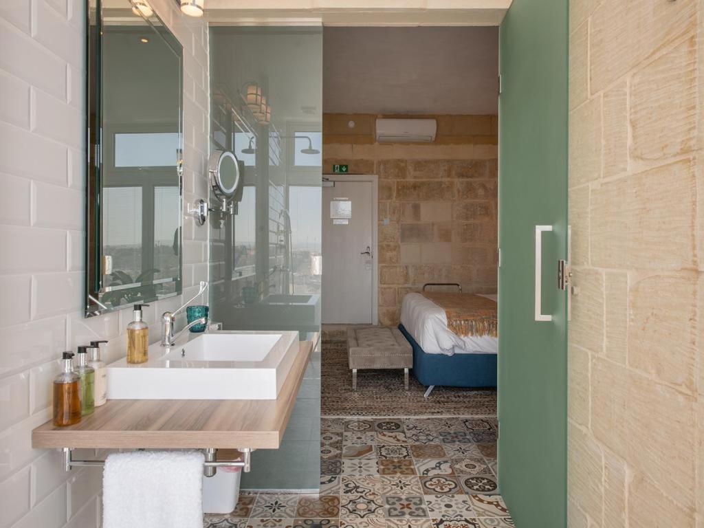 Julesy'S Bnb Hotel Cospicua Luaran gambar